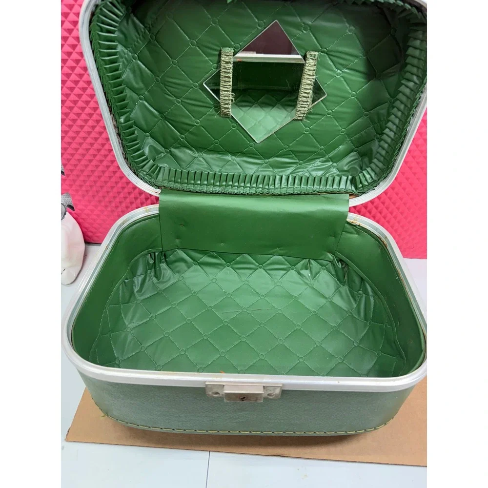 Vintage Trojan Train Case Green Faux Leather Makeup Vanity Suitcase Mirror 1960s
